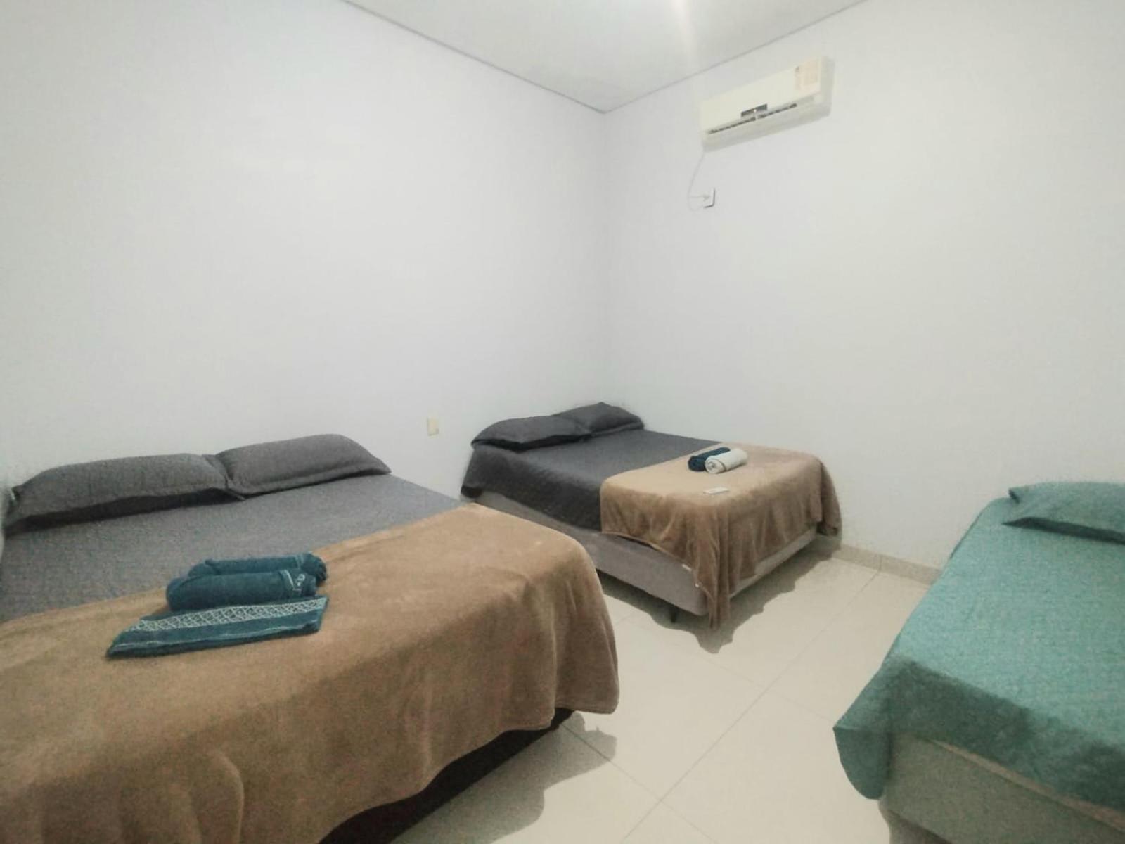 Casa De Hospedes Proximo Ao Aeroporto E Rodoviaria Palmas  Eksteriør billede